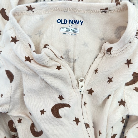 Old Navy Moon and Stars Onesie Unisex Pajama Toddler 3T - Picture 3 of 4